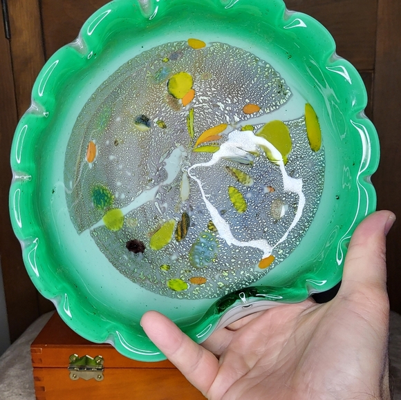 Murano Glass Bowl - Picture 7 of 13